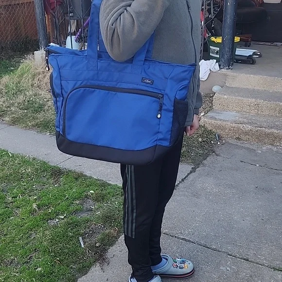 LL Bean Duffle Bag 0FVL2 Double Handle Shoulder Tote Zip Top Blue Nylon Used Onc - Picture 6 of 12